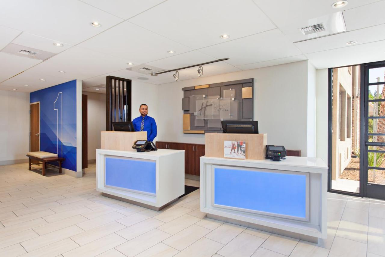 Express Mira Mesa By Ihg Hotel